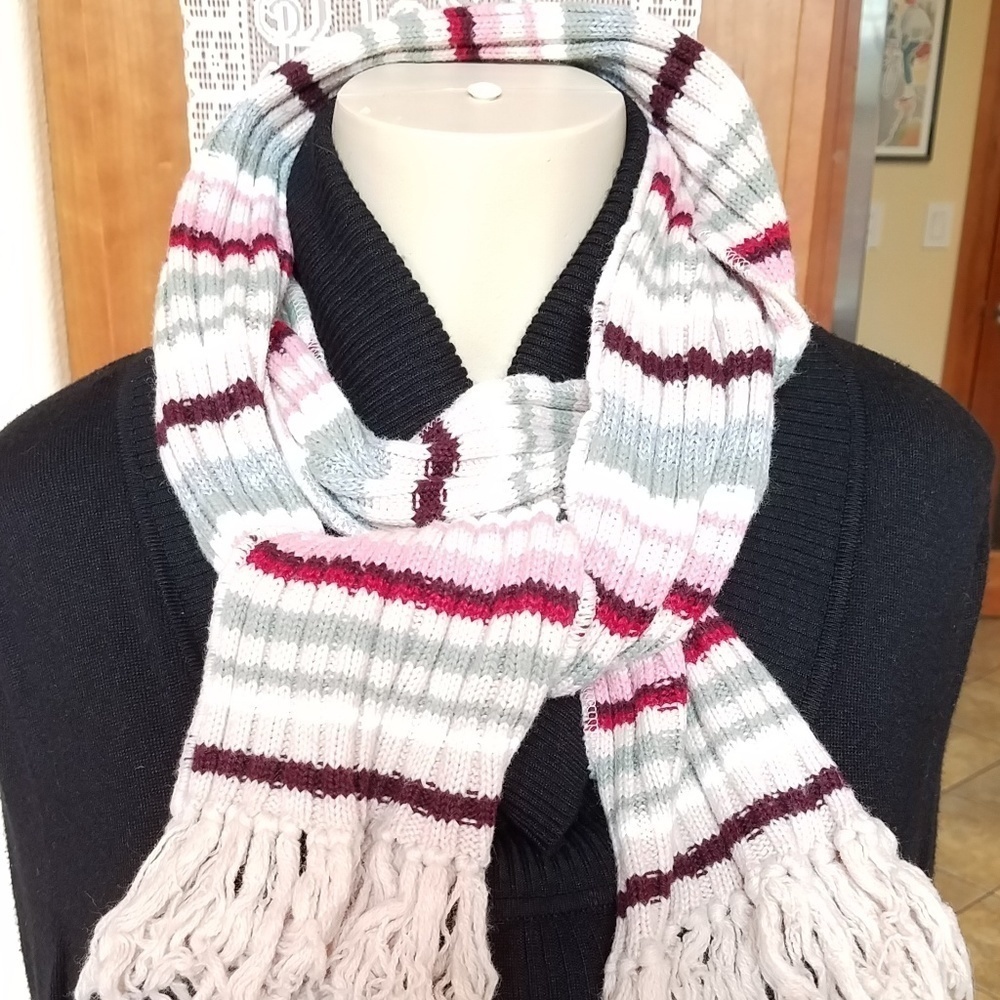 CREAM Striped Fringed Muffler
